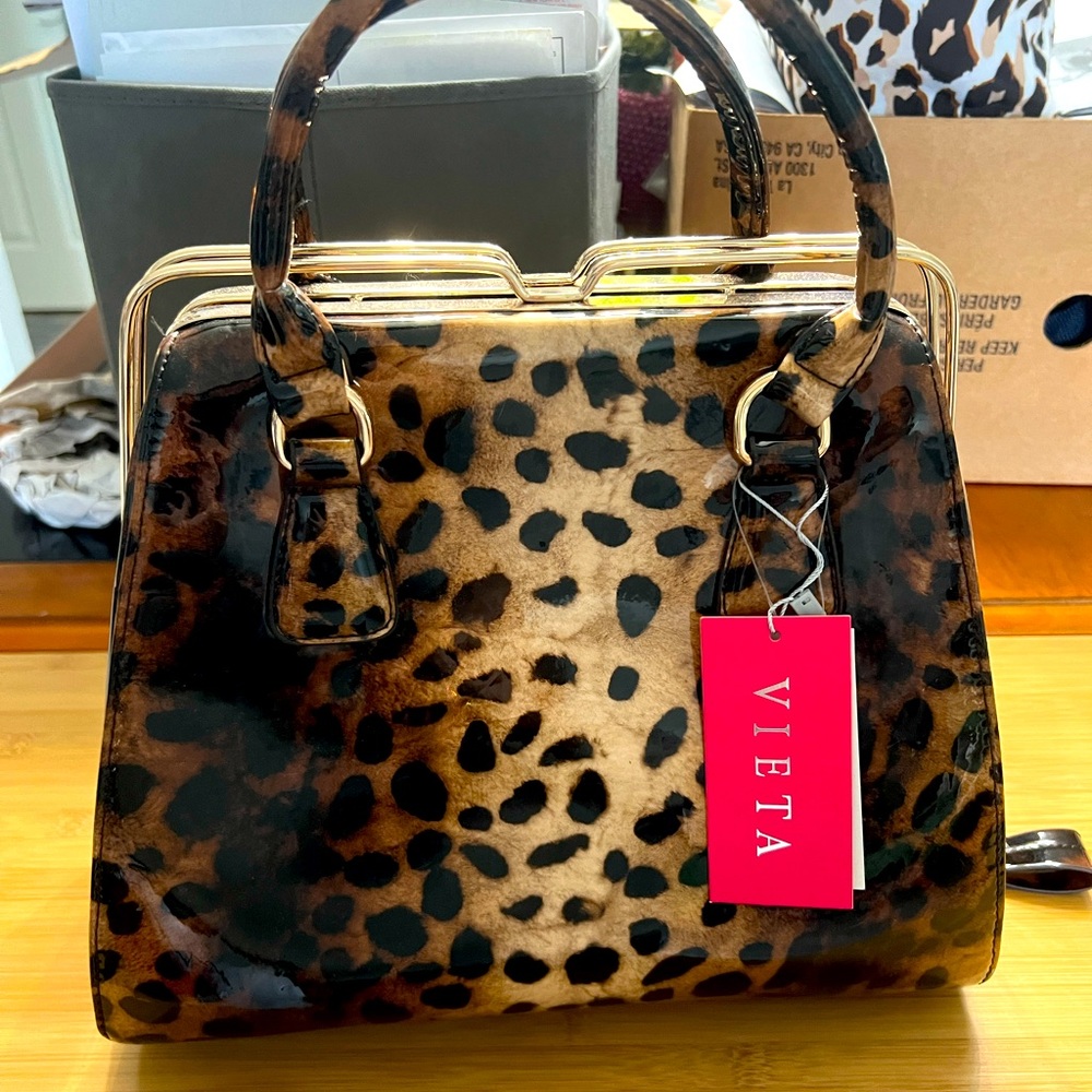 NWT Vieta Handbag